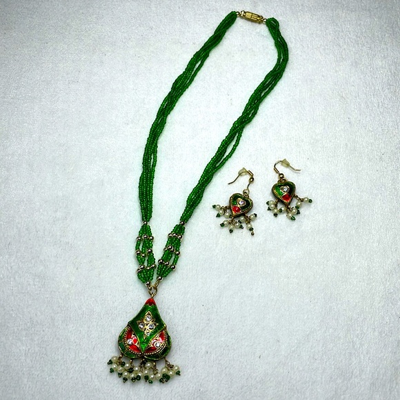 Jewelry - Green Seed Bead Statement Necklace & Matching Earrings